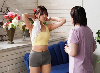 Cô nàng gợi cảm đến lớp yoga và bị bạn học địt